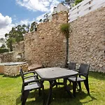 Residencia Dos Castelos