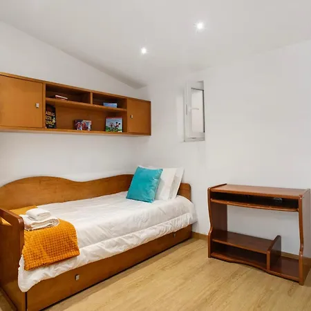 Residencia Dos Castelos בית נופש